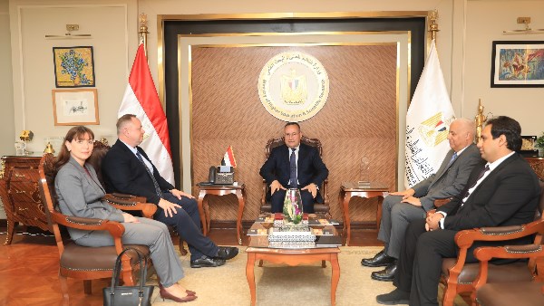 وزير التعليم العالي 