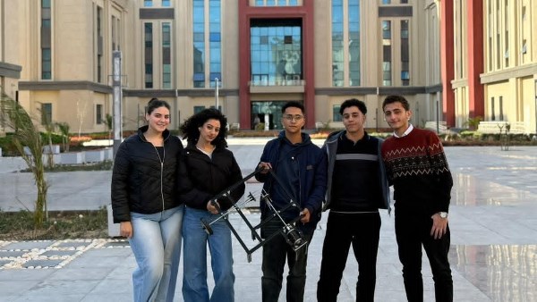 طلاب هندسة المنصورة الجديدة