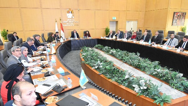 جانب من الاجتماع 