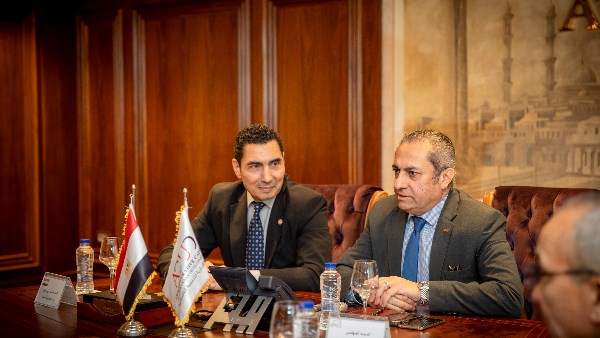 جانب من الاجتماع 