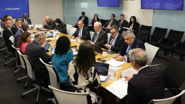 جانب من الاجتماعات 