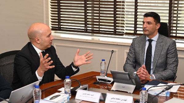 جانب من الاجتماع 