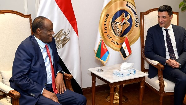 القاهرة وأسمرة تبحثان شراكة صناعية جديدة في الطاقة والتعدين والصناعات الزراعية