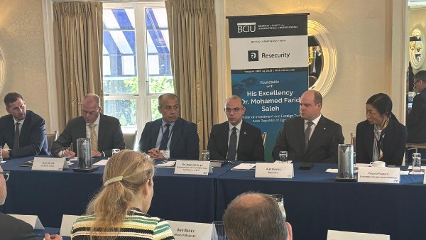 مصر على خريطة الاستثمار العالمي.. اهتمام أمريكي بقطاعات التكنولوجيا والطاقة والرعاية الصحية