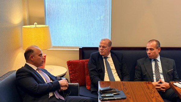 جانب من الاجتماع 