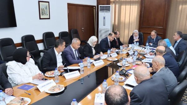 جانب من الاجتماع 