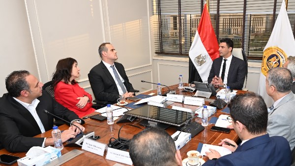 جانب من الاجتماع 