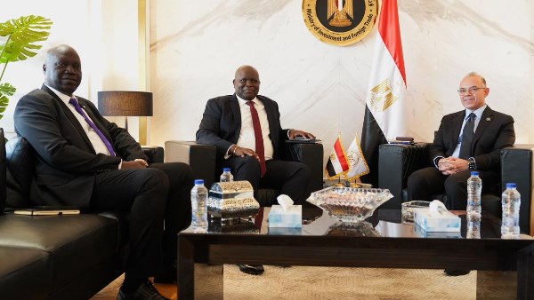 الدكتور محمد فريد - وزير الاستثمار والتجارة الخارجية 