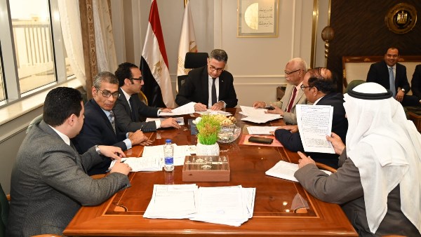 وزير التموين 