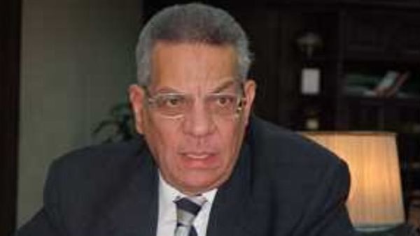 إسماعيل حسن محافظ البنك المركزي الأسبق 