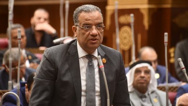 النائب محمود مسلم، رئيس الهيئة البرلمانية لحزب الجبهة الوطنية بمجلس الشيوخ