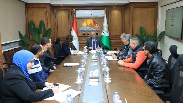 الدكتور أحمد الأنصاري محافظ الجيزة 