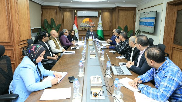 الدكتور أحمد الأنصاري محافظ الجيزة 