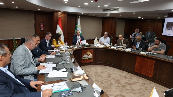 الدكتور أحمد الأنصاري محافظ الجيزة 