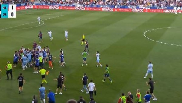 جانب من الاشتباكات