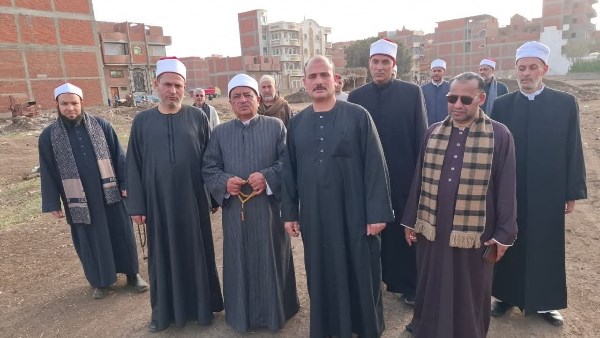 وفد من الازهر يقدم واجب العزاء لاسر الضحايا