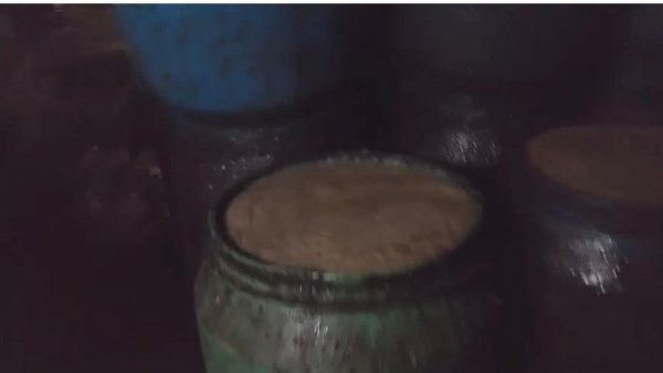 ضبط زيوت غير صالحة للاستهلاك الآدمي 