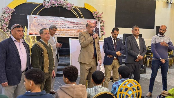 محافظ أسيوط 