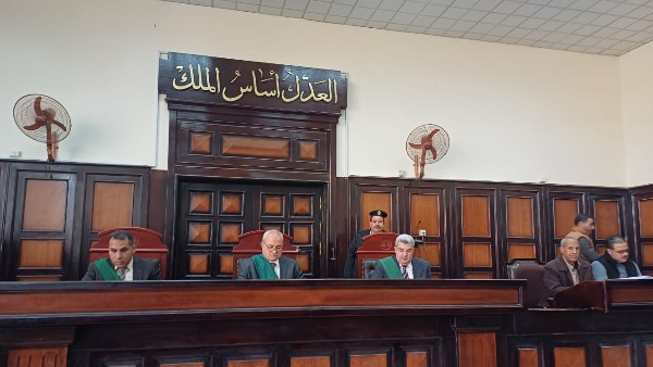 هيئة الدائرة الثالثة بمحكمة جنايات أسيوط 