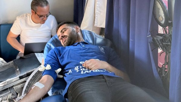 طلاب صيدلة الأزهر بأسيوط يطلقون حملة للتبرع بالدم تحت شعار «أنا متبرع دائم»