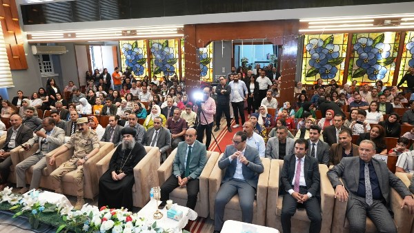 محافظ أسيوط يشهد احتفالية لتكريم أبطال التحدي وأمهاتهم