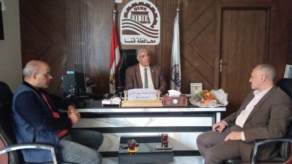 اجتماع الكهرباء والتعليم بقنا 