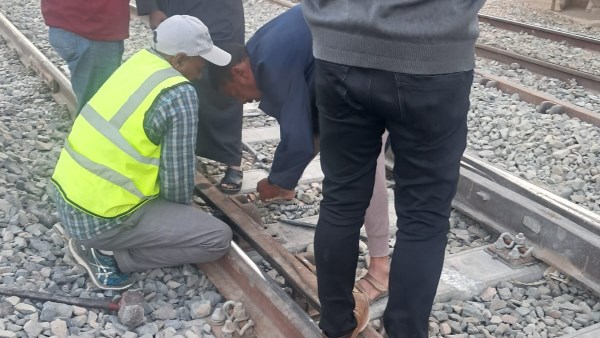 موقع خروج القطار عن القضبان