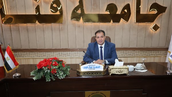 رئيس جامعة قنا يعلن البدء في تنفيذ مشروع مستشفى الباطنة