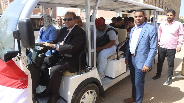 حافلة الطلاب ذوى الاحتياجات الخاصة