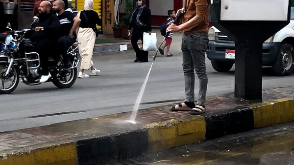 جولة ليلية مكثفة لنائب محافظ الأقصر لرفع كفاءة النظافة وإزالة الإشغالات بمدينة الأقصر