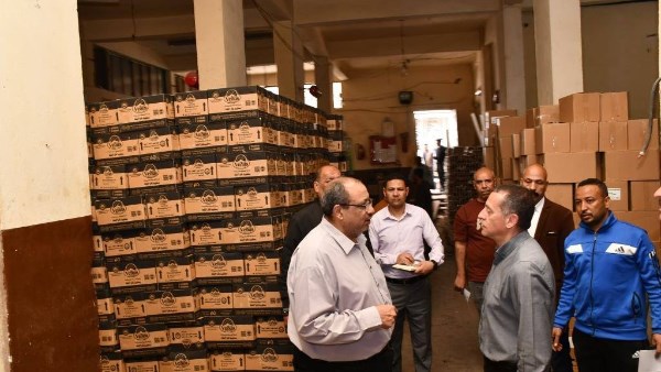 جولة محافظ أسوان