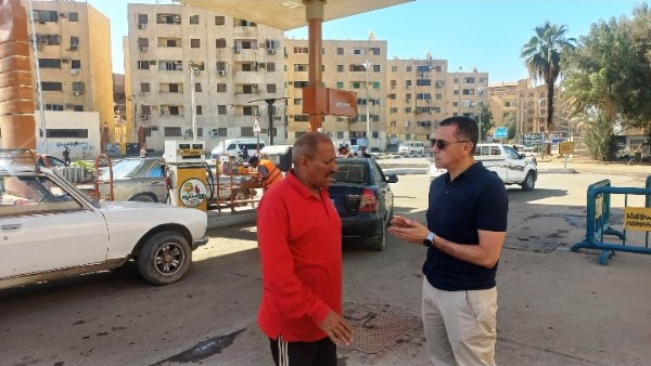 جولة ميدانية لمحافظ أسوان 