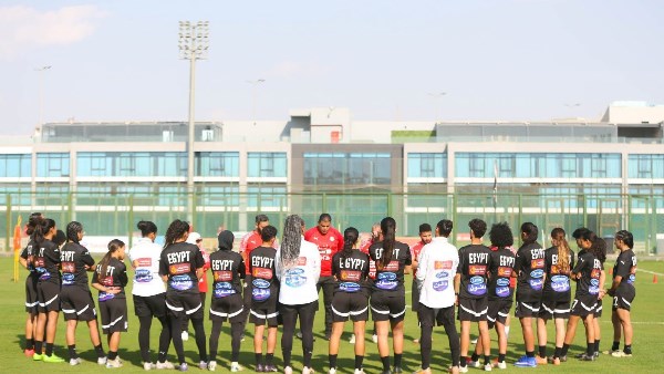 منتخب مصر للكرة النسائية يختتم تدريباته قبل السفر للسعودية غداً