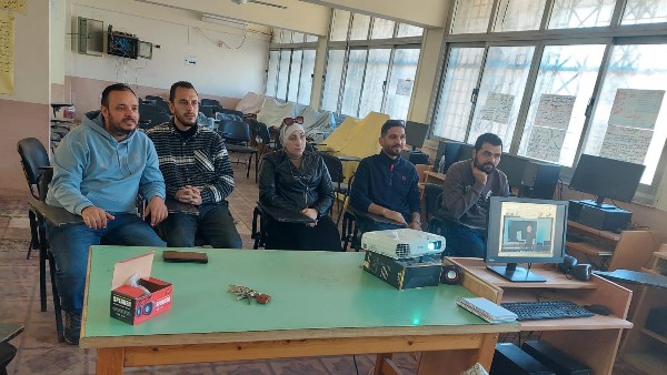 اجتماع عبر الانترنت