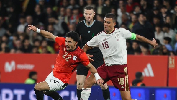 مصر ضد إسبانيا