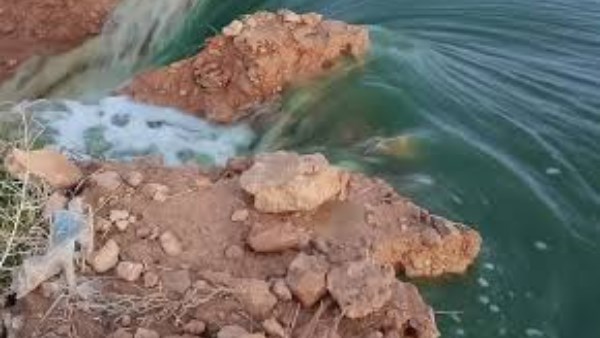 انهيار محطة الصرف بمرسي مطروح 