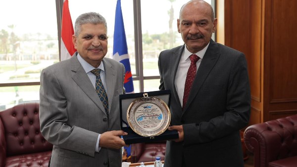 خلال اللقاء 