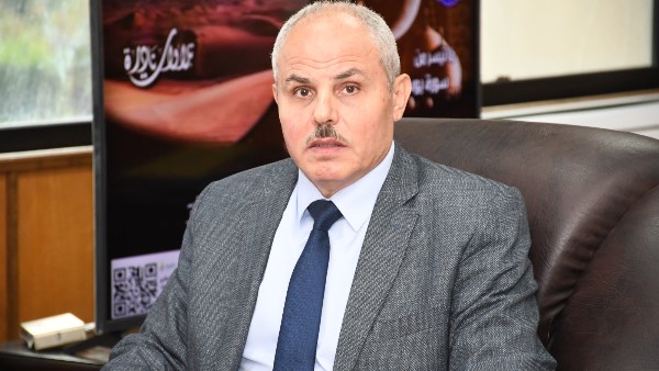 رئيس جامعة قناة السويس 