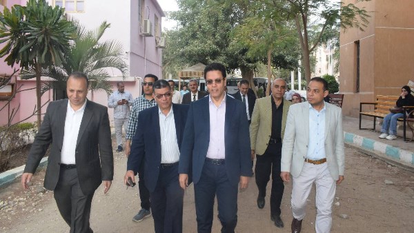 جانب من الجولة 