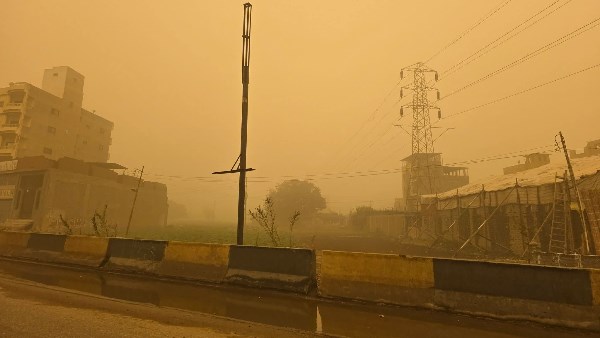 عواصف ترابية رملية في شوارع الغربية 