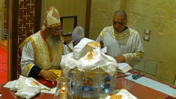 جانب من القداس 