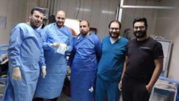 الفريق الطبي 