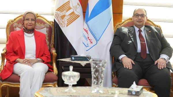 رئيس جامعة كفر الشيخ 