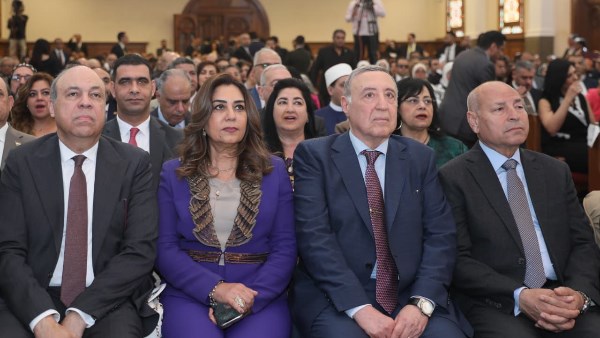 وزيرة التنمية المحلية والبيئة