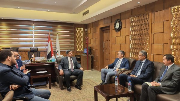 الزراعة تستقبل وفدا صينيا