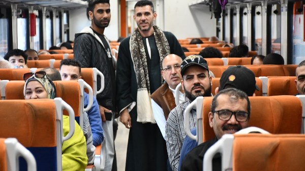 قطارات السكك الحديدية 