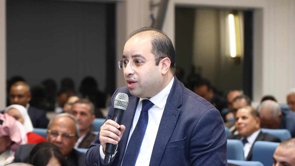 النائب عمرو رشدي