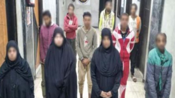 سقوط عصابة تستغل الأطفال فى أعمال التسول بالقاهرة سقوط عصابة تستغل الأطفال فى أعمال التسول بالقاهرة