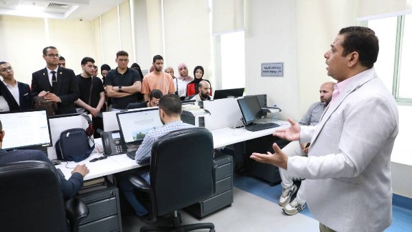 ندوة حول كيفية بناء شخصية وطنية واعية