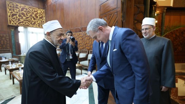 شيخ الأزهر يستقبل أمير رومانبا